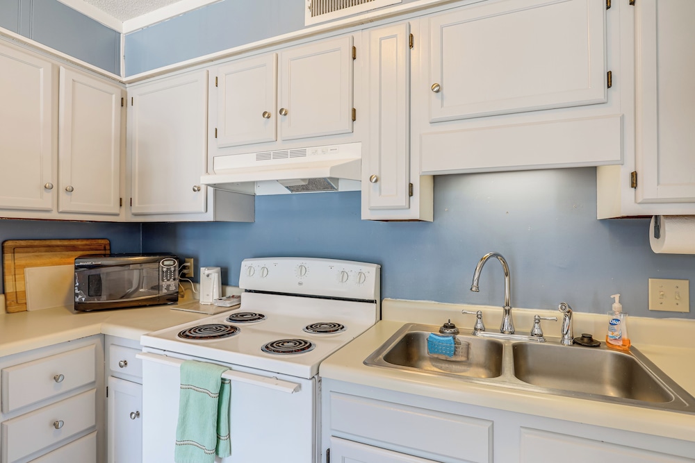 Steps to Shore: Family Retreat in Myrtle Beach
