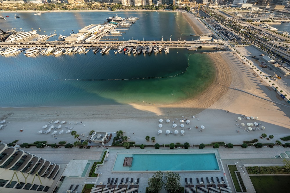 Luxurious 2BR at Sunrise Bay