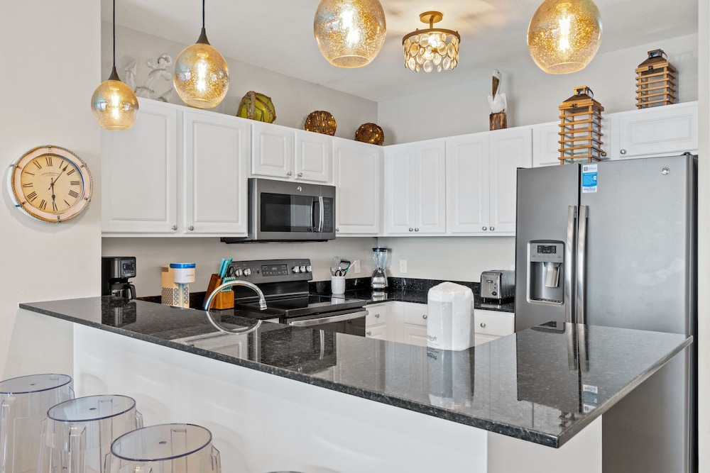 Calypso Beach Resort by Panhandle Getaways