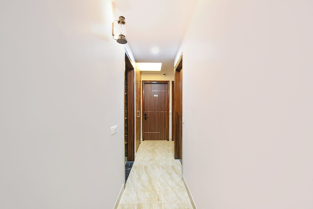 Fabhotel Comfort N Stay
