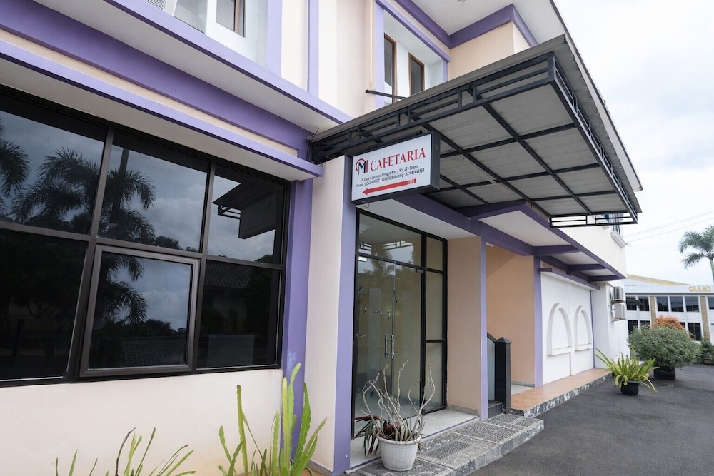 Mekarsari Hotel By ARBA