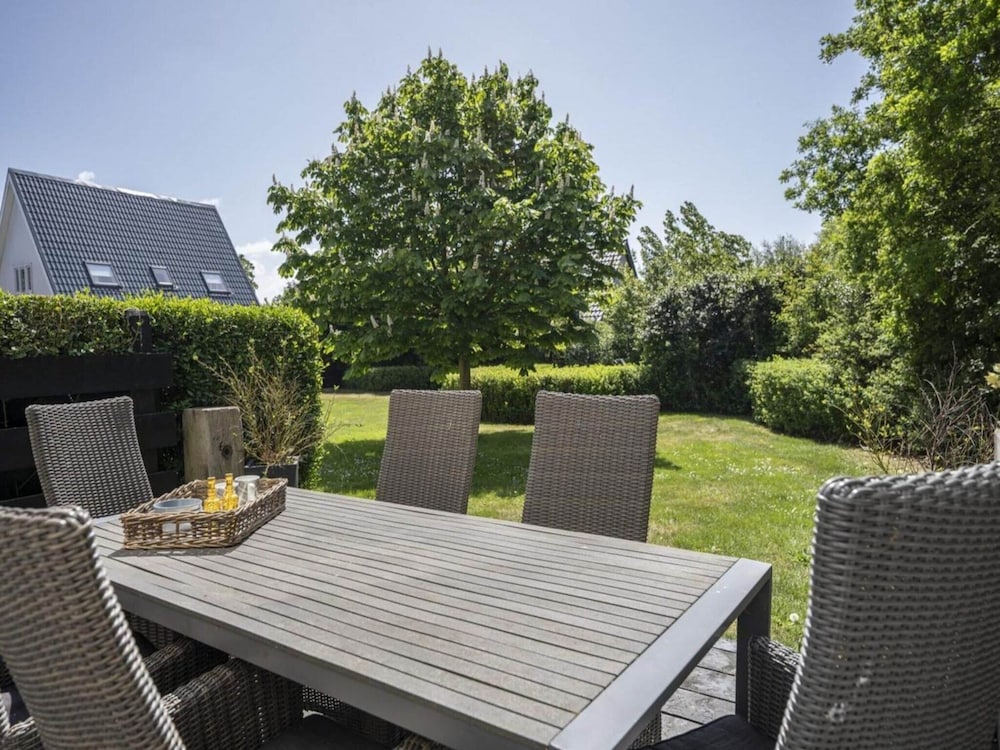 Detached 6 Pers Holiday Home view 5
