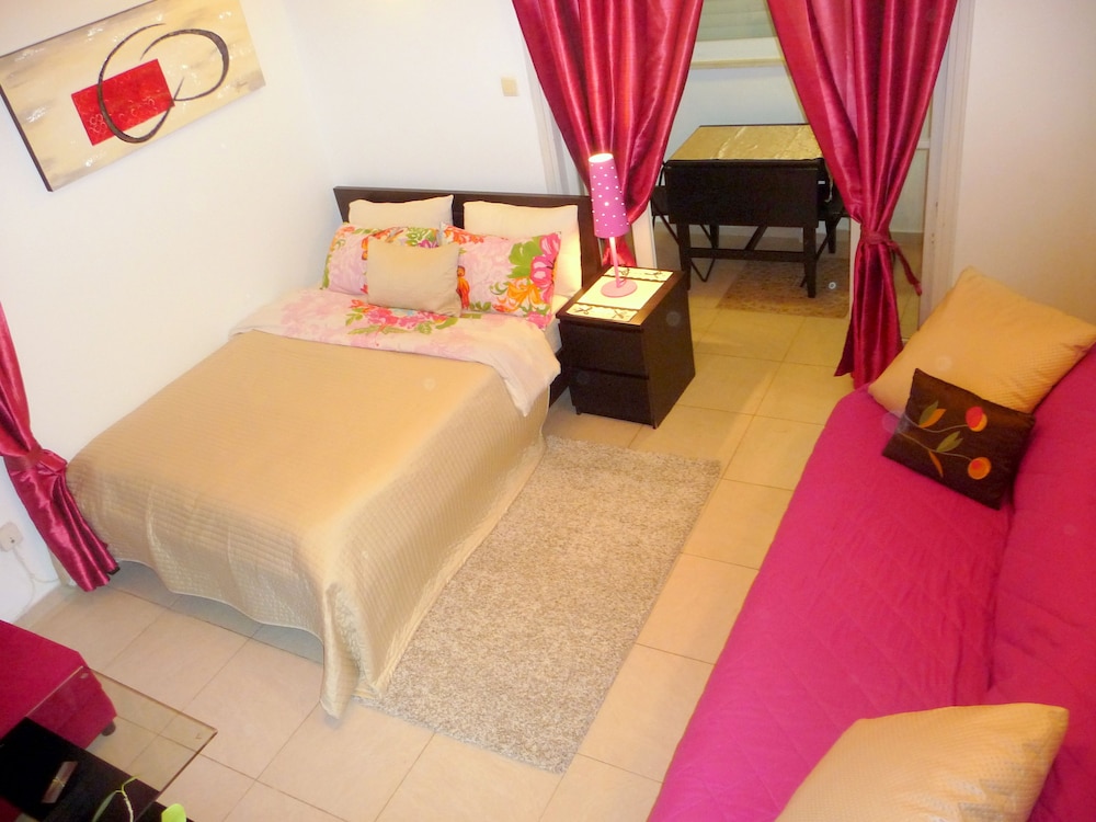 Elena Apartments