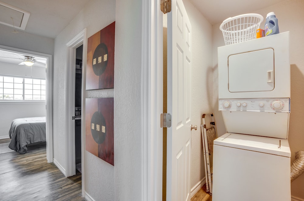 Conroe Home w/ Enclosed Deck: Pets Welcome! - Property Image 11