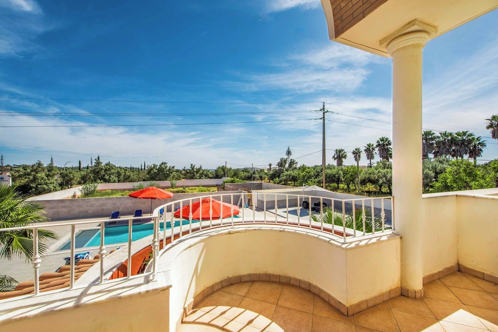 Villa Dourado