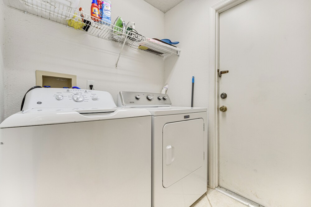 12 Mi to Disney: Secluded Family Home w/ Pool