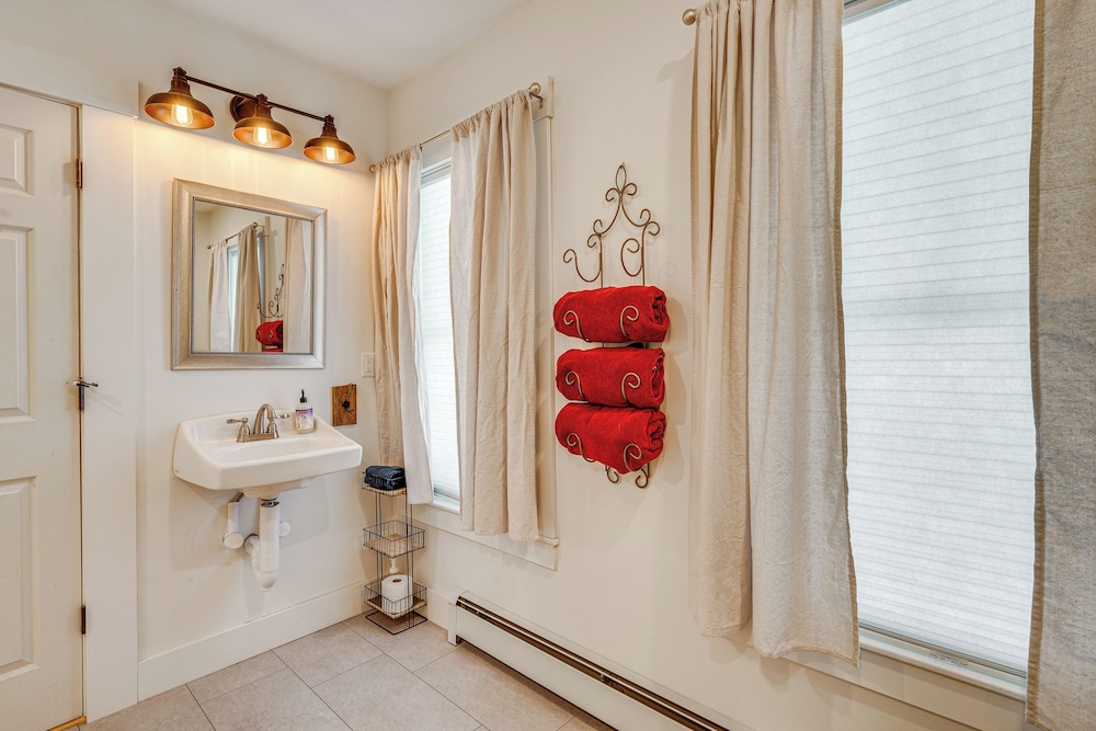 Walkable North Woodstock Home on Main Street!