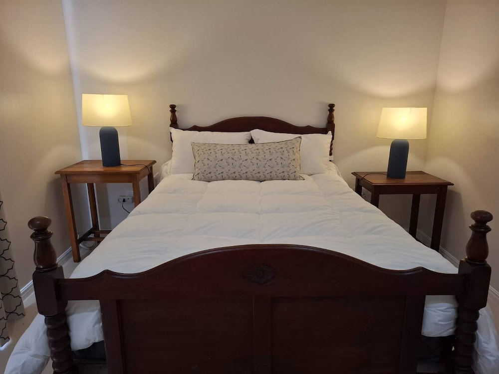 Oosiesrus - Charming Langebaan Villa With Garden View