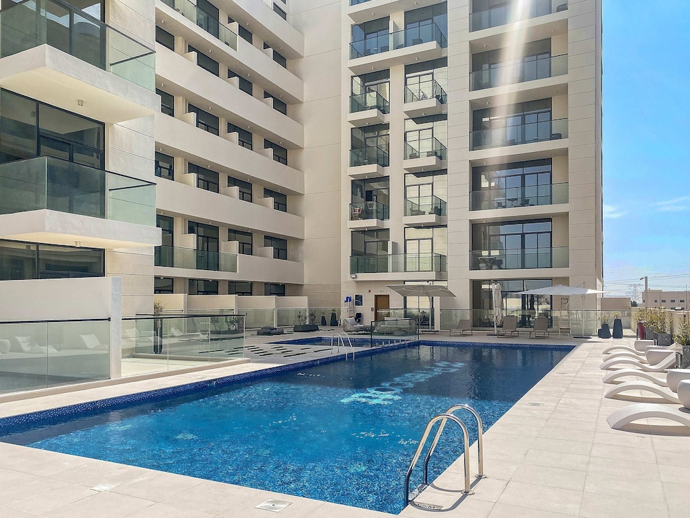 Modern Studio in Al Furjan With Pool and gym