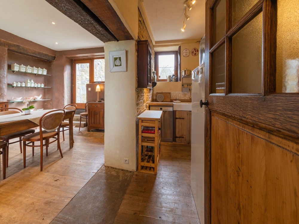 Tranquil Home in Tinlot