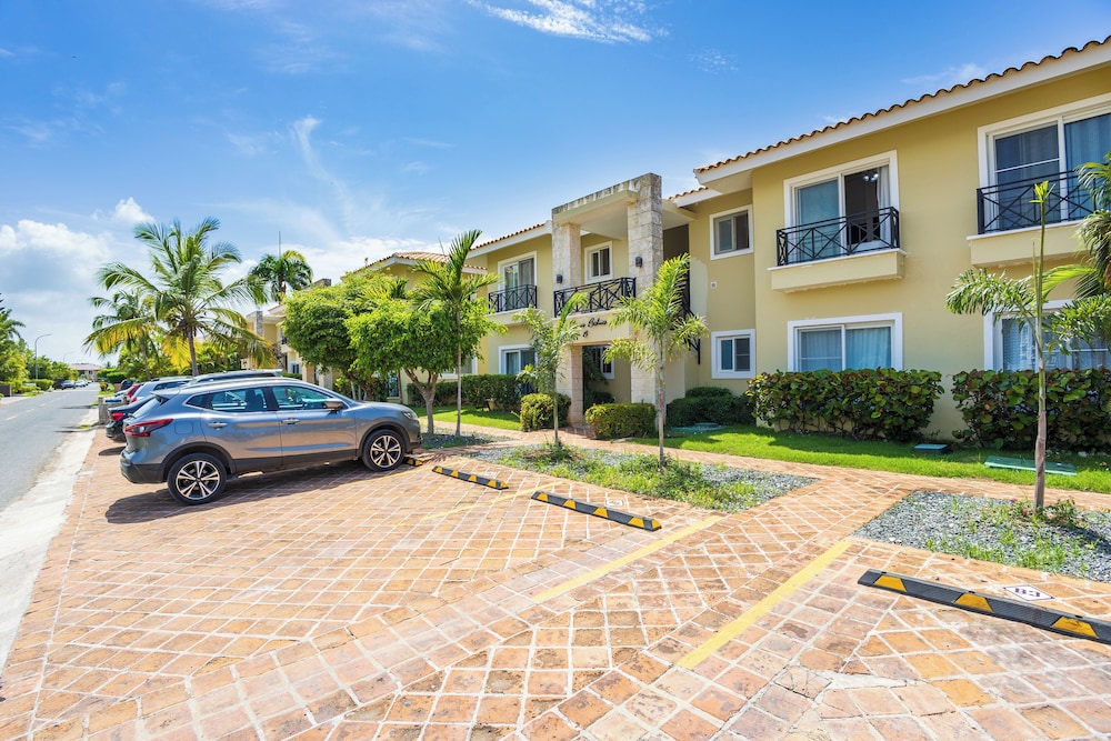 Family Elite Golf Vacations in Cocotal