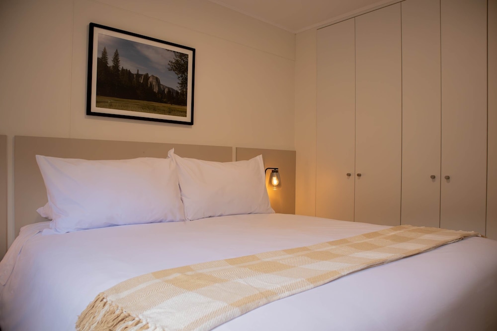 w Stylish 1BR Apartment w Pool in Barranco