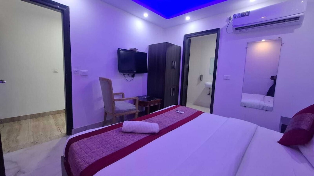 Hotel Taj Homestay- A Unit of Sahni's