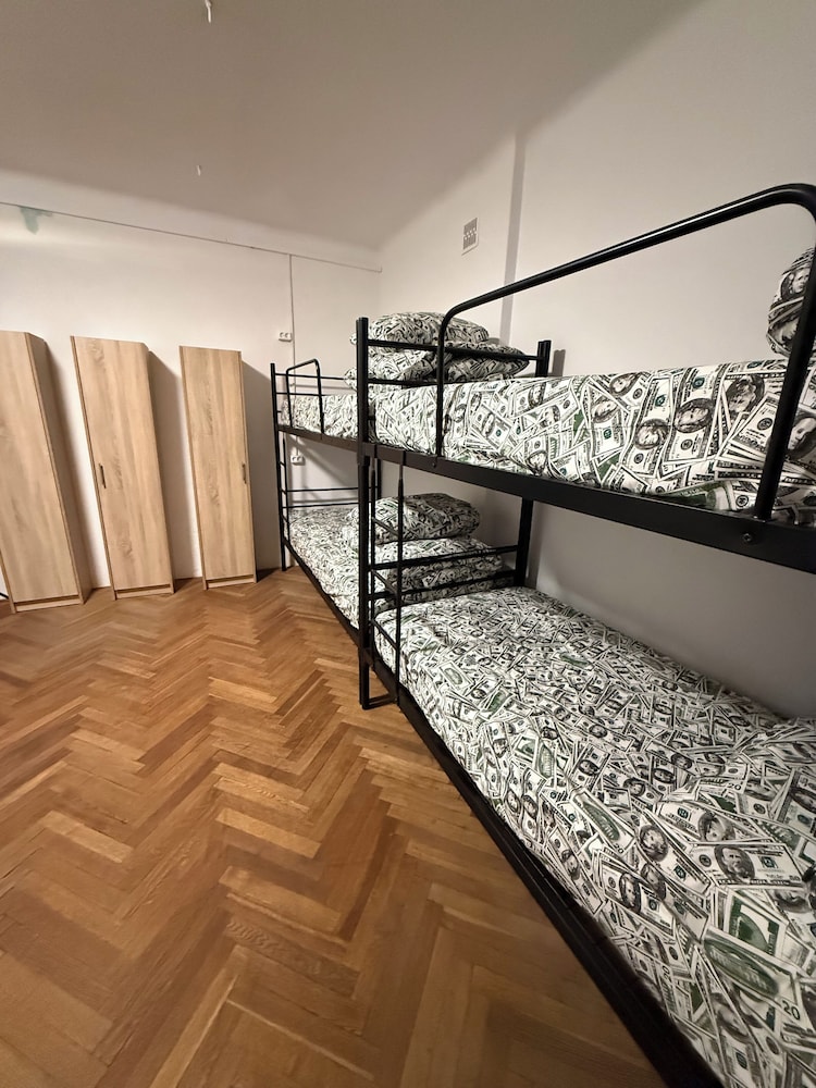 HOSTEL PULSE