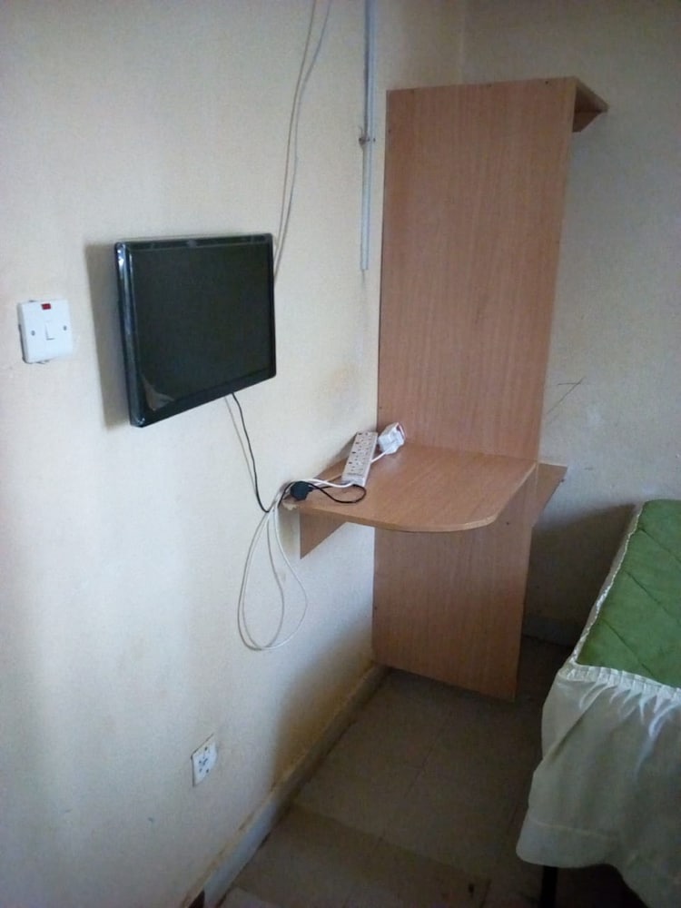 Photo 9