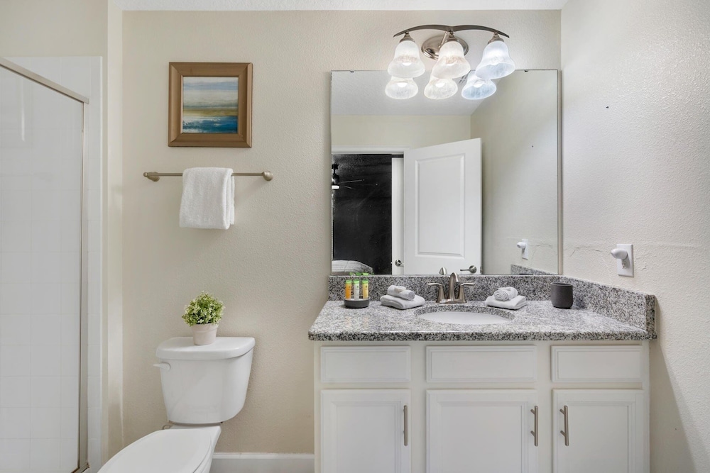 Championsgate Resort 6 Bedroom Private Pool Home with Theater 6 Home