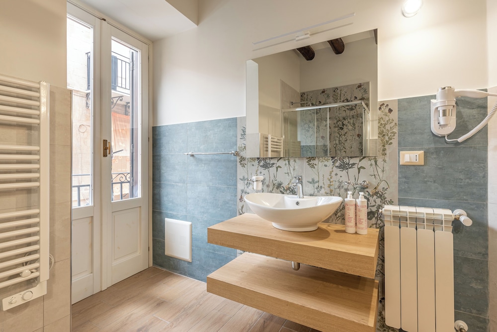 Alabardieri Apartments by Wonderful Italy