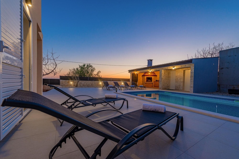 Villa Petar Zadarvillas view 2