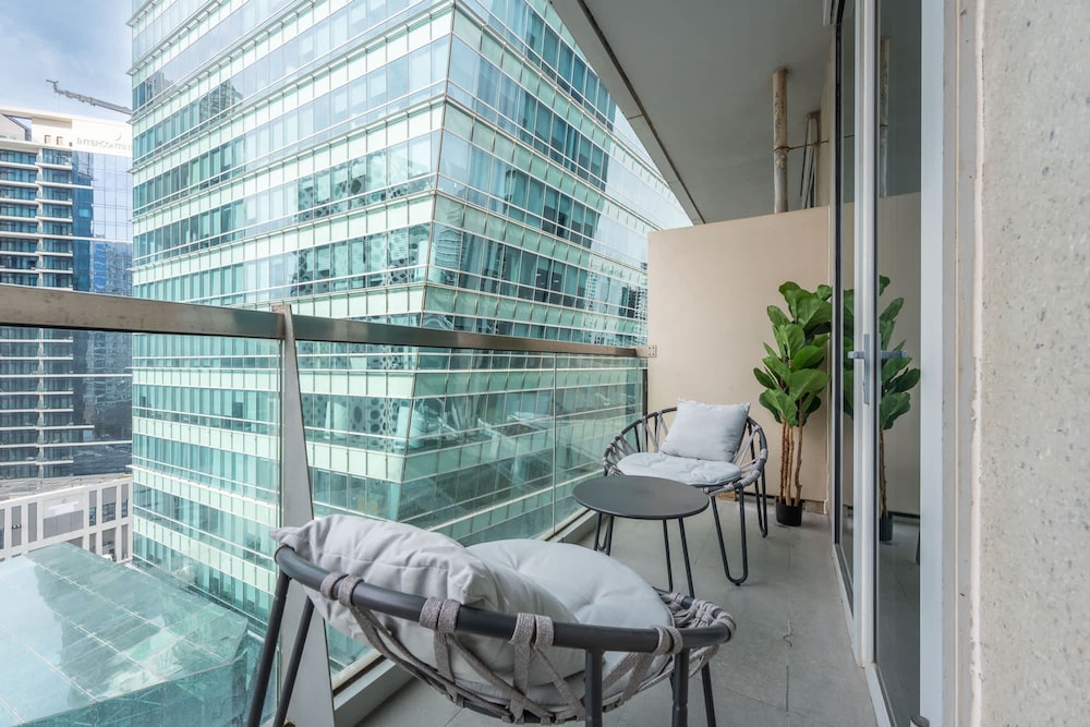 Relaxing and Cozy 1BR Apartment in Business Bay