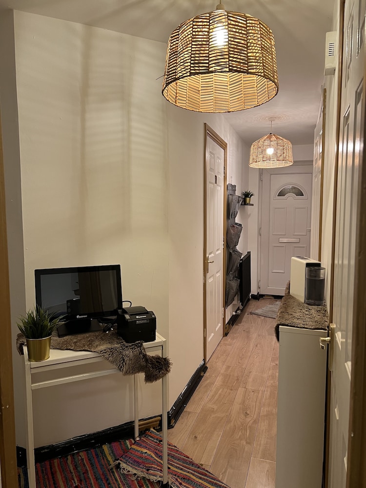 52 Chamberlayne Avenue view 5
