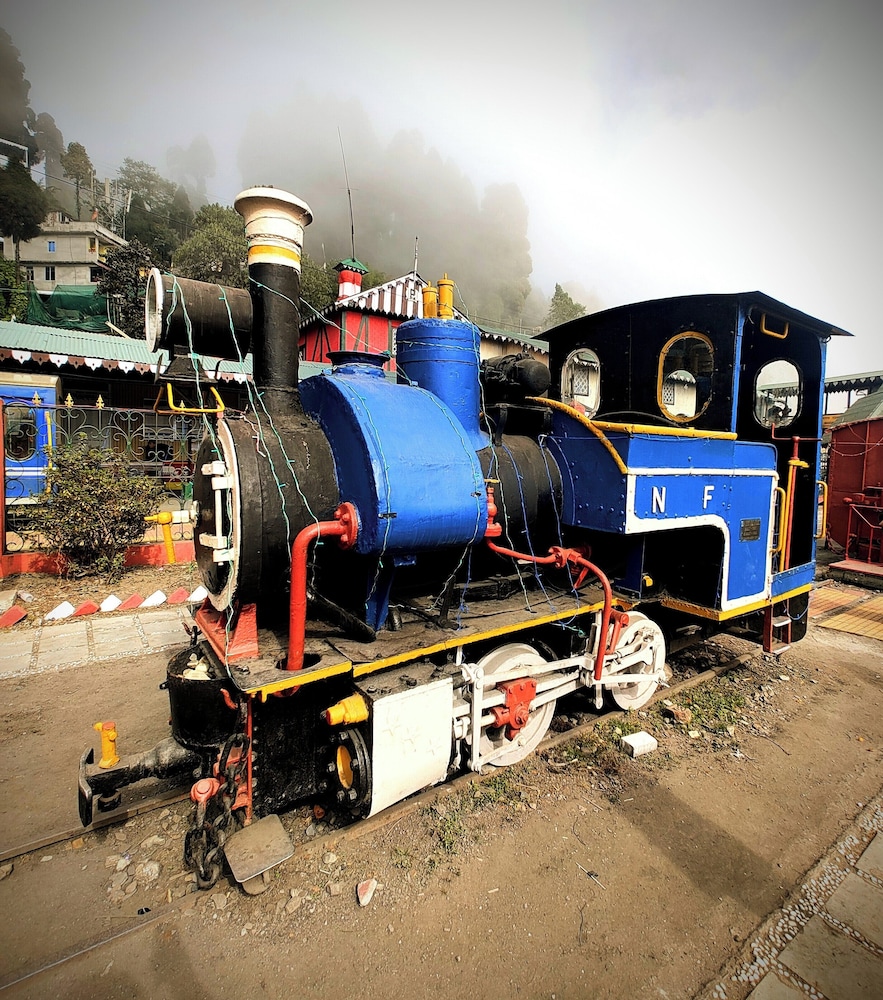 Hidden Monkey Stays Darjeeling, Railway Station