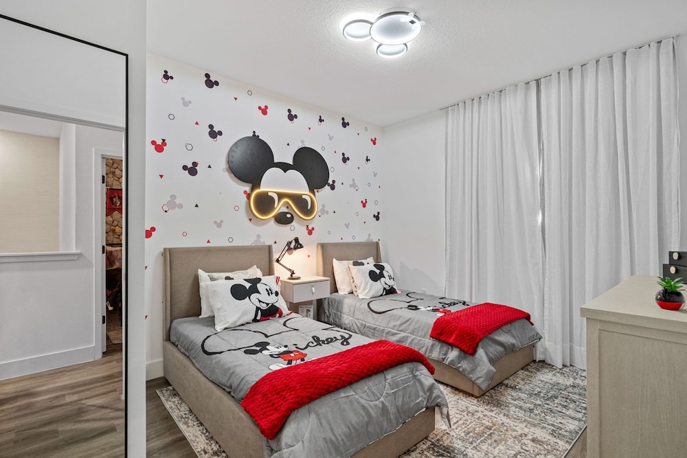 Perfect Stay Just 15 Min to Disney
