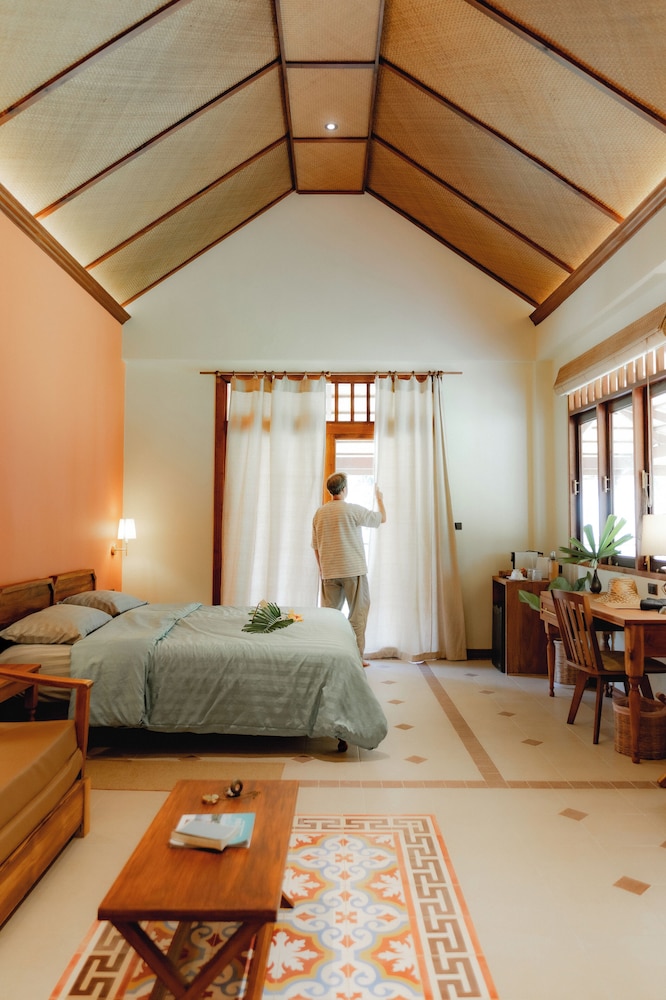 Lost Horizon Resort - Khao Sok