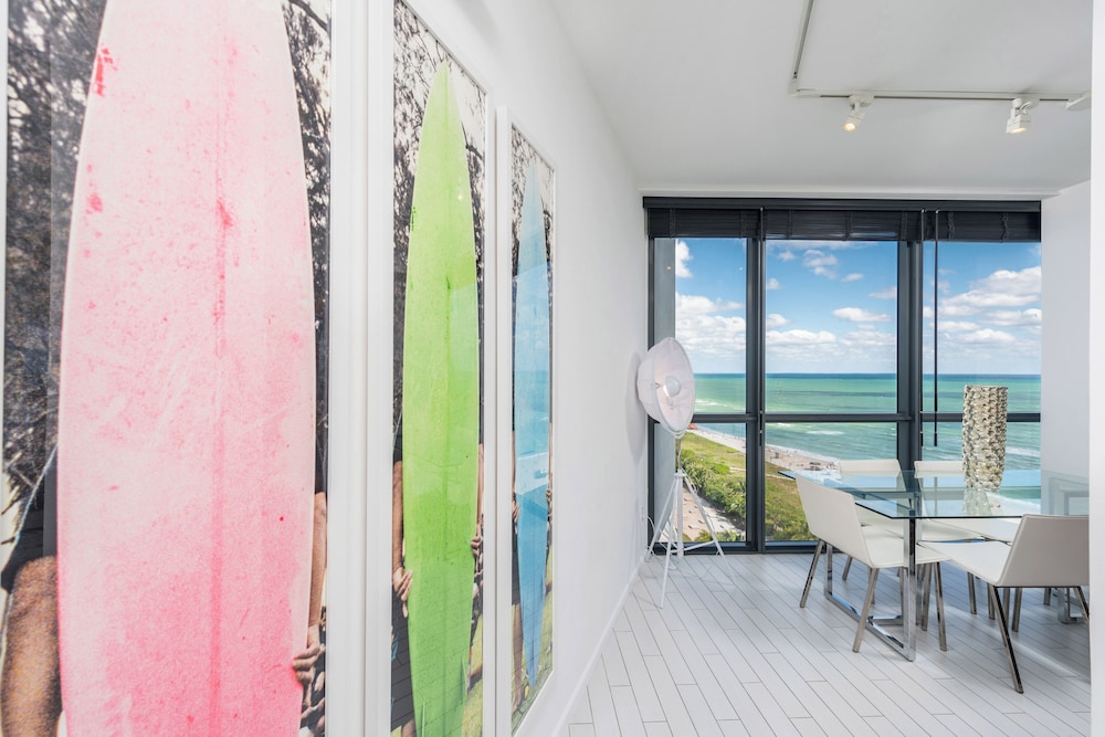 Luxury Vacation Rentals in South Beach by LRMB