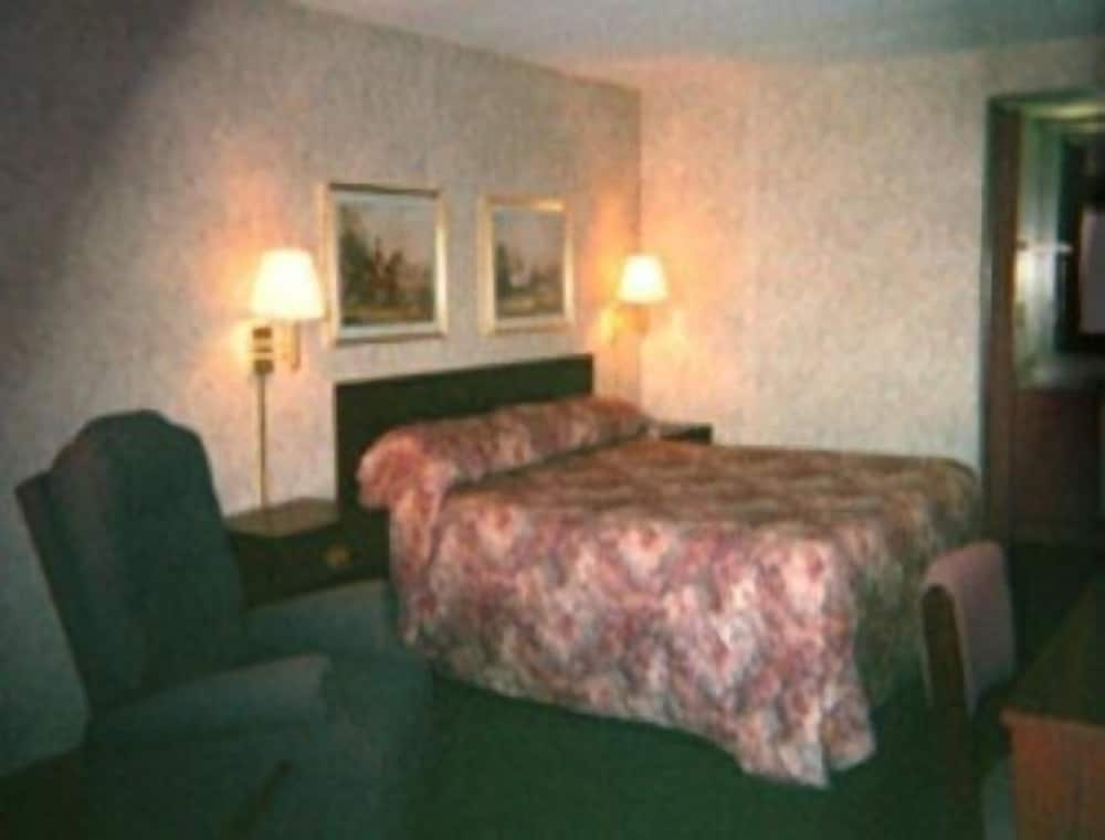 Relax Inn view 5