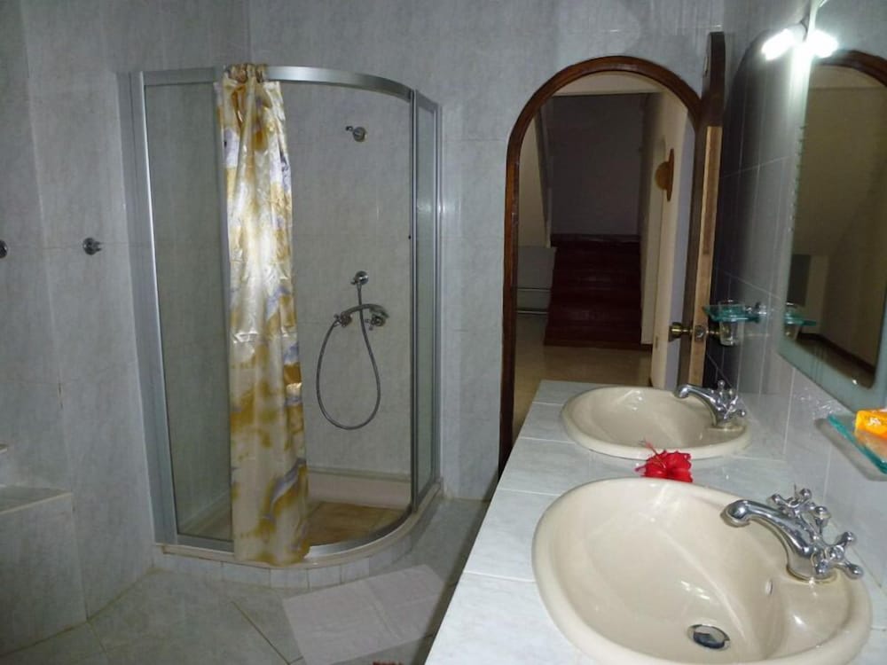 Chez Muriel Guest House