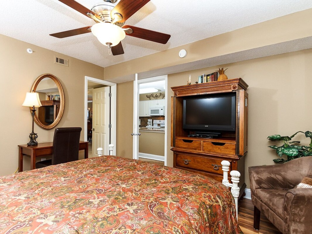 Summerlin 502 by Brooks and Shorey Resorts