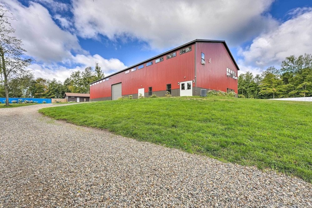 Cassopolis Escape, Near Stevens Memorial Park