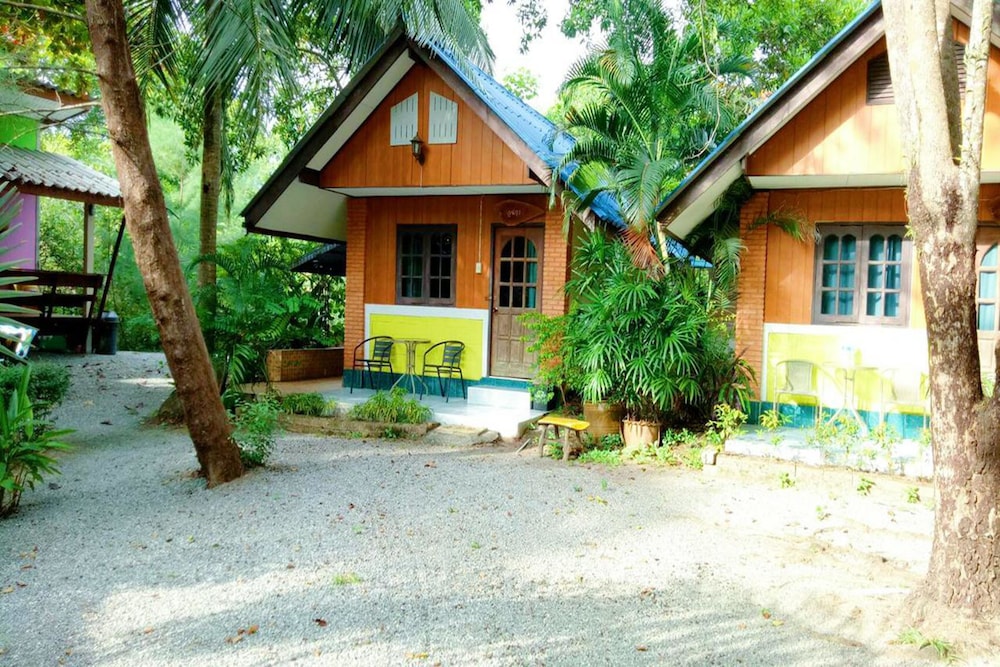 Laguna Resort