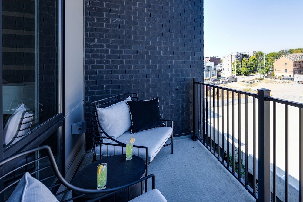 Nashville Hideaway-odyssey-heart of Midtown