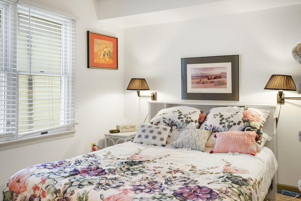Surf Crest 103 1 Bedroom Condo by RedAwning view 2