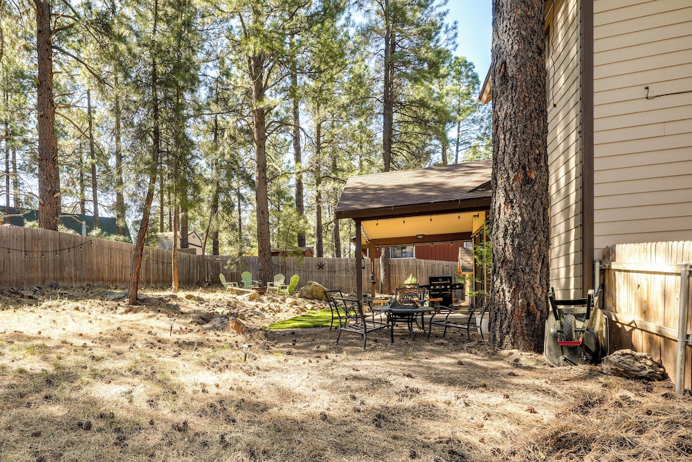 Grill & Games: Family-friendly Flagstaff Getaway!