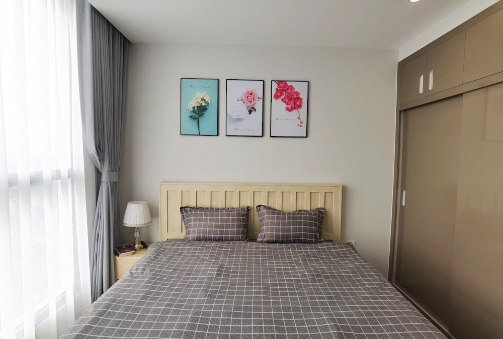 Vinhomes West Point Residence