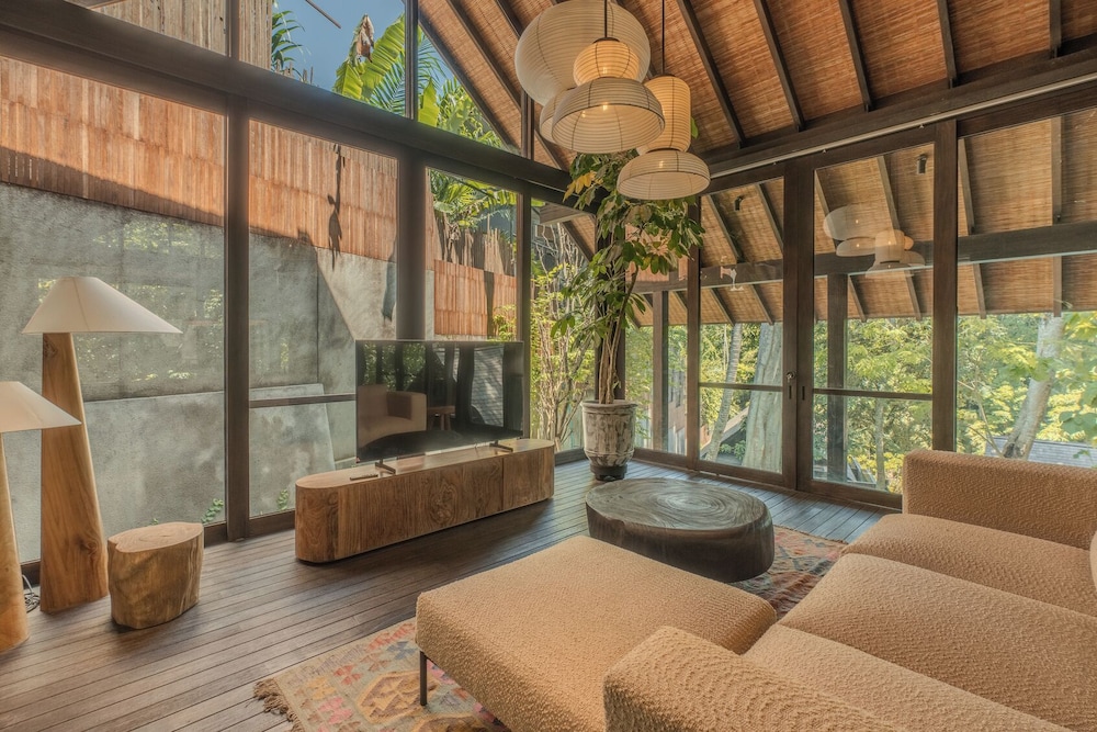Rumah Lituhayu
