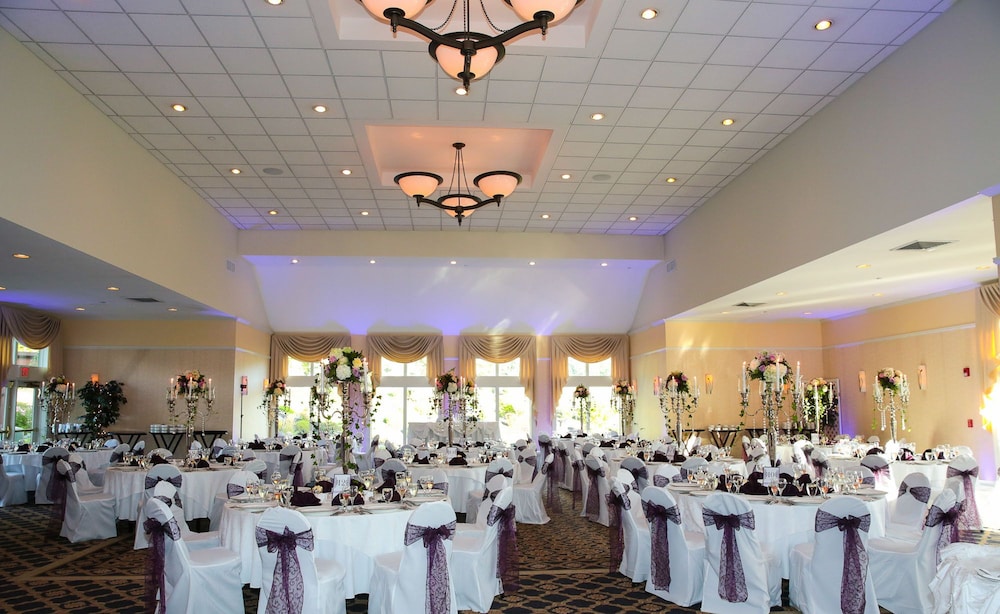 Atkinson Resort & Country Club