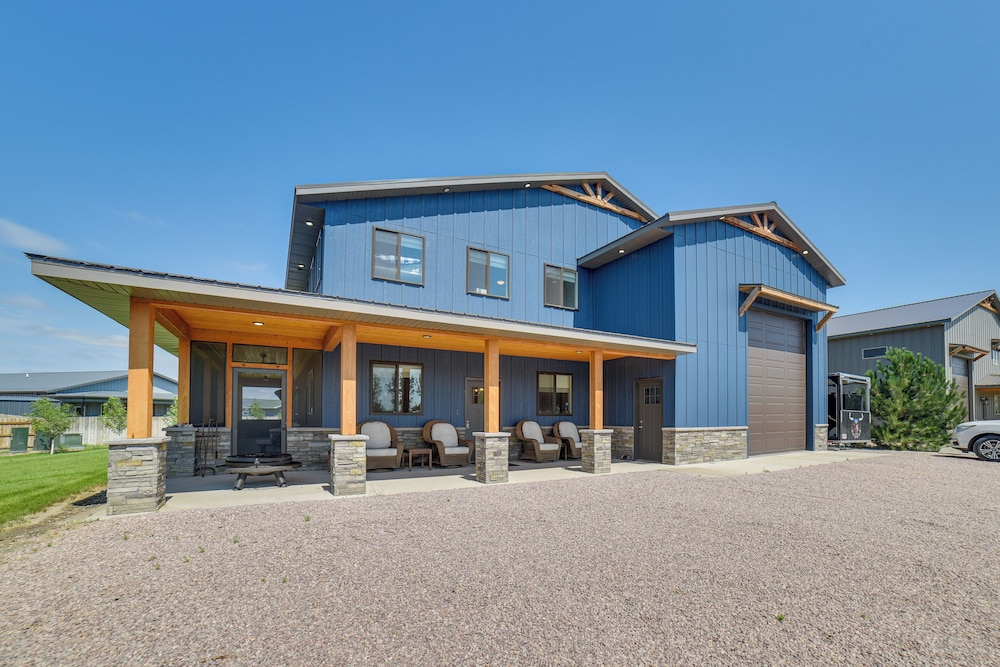 Missouri River Retreat < 1 Mi to the Water!