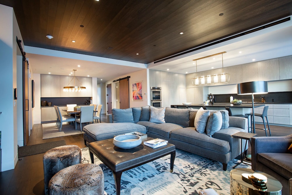 One Empire Pass Lodge at Deer Valley Resort - Three Bedroom Residence #404 3 Condo
