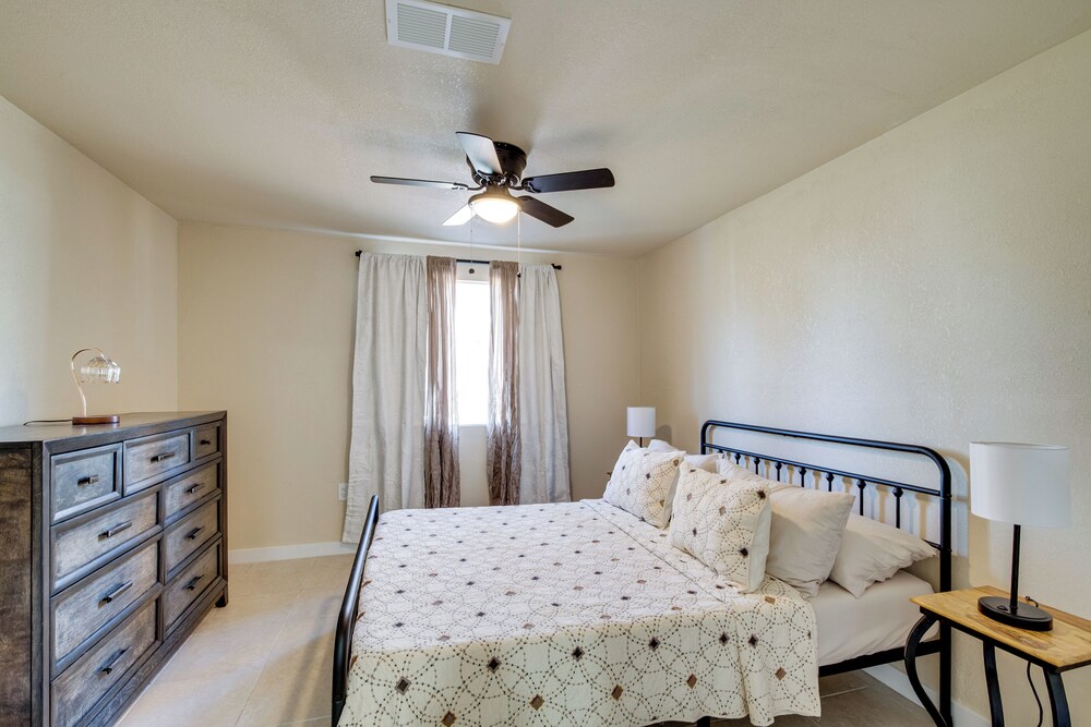 2 Mi to Gulf! Pet-friendly Home in New Port Richey
