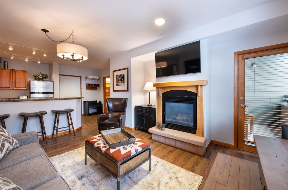 Zephyr Mountain Lodge - Winter Park Vacation Condos