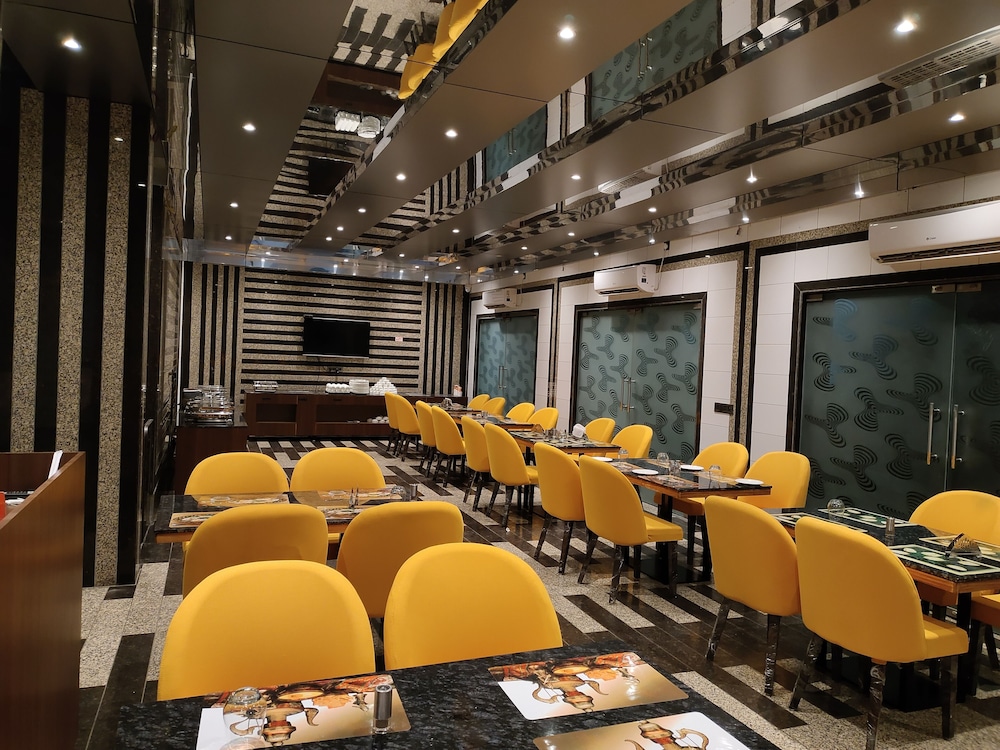 Sapphero Resorts A Unit Of Shri Sai Hospitality
