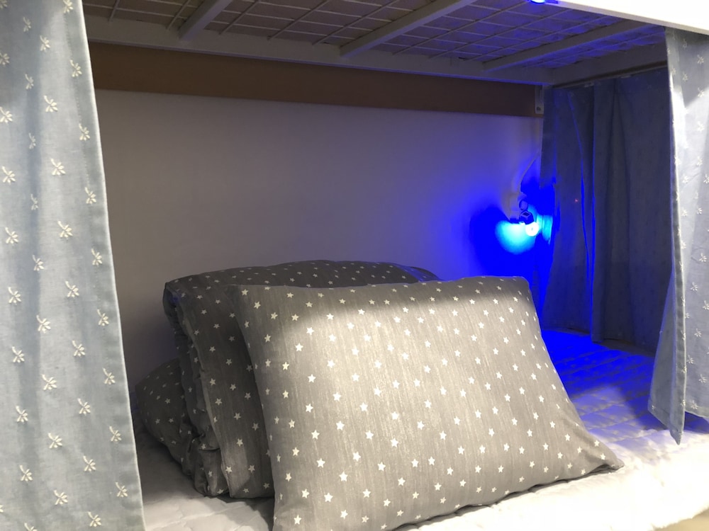 Jun Guest House - Hostel