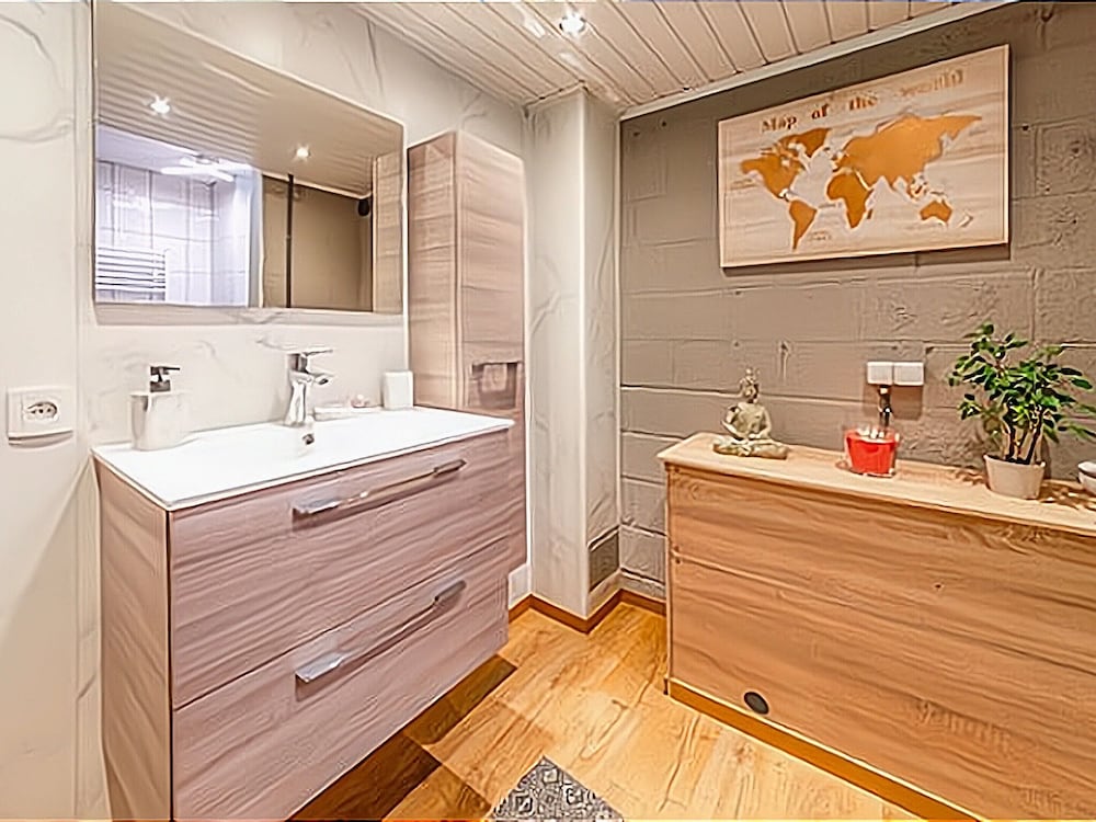 Holiday Home With hot tub in Vielsalm