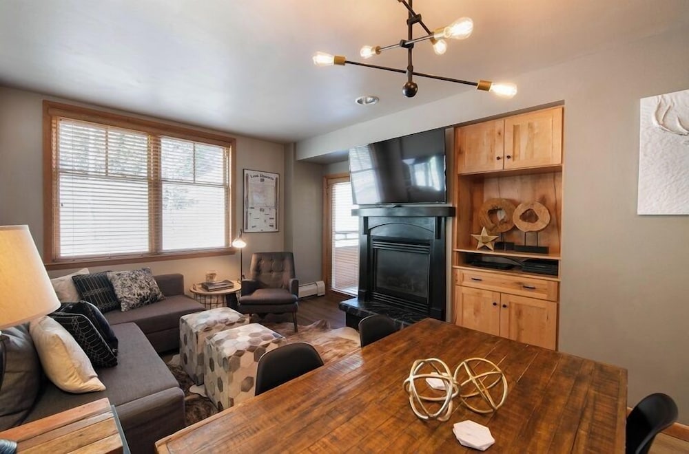 Zephyr Mountain Lodge Vacation Condos - Winter Park CO