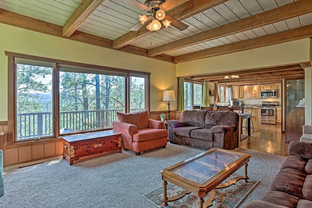 Rustic Black Hills Retreat w/ Expansive Views view 5