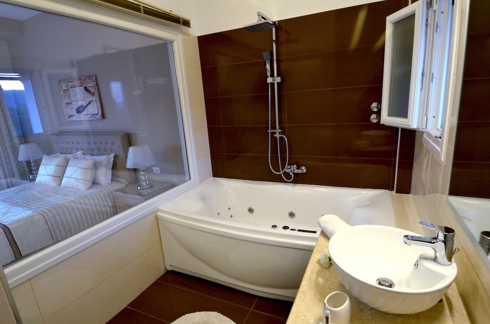Stefanos Resort en Corfu — bathroom