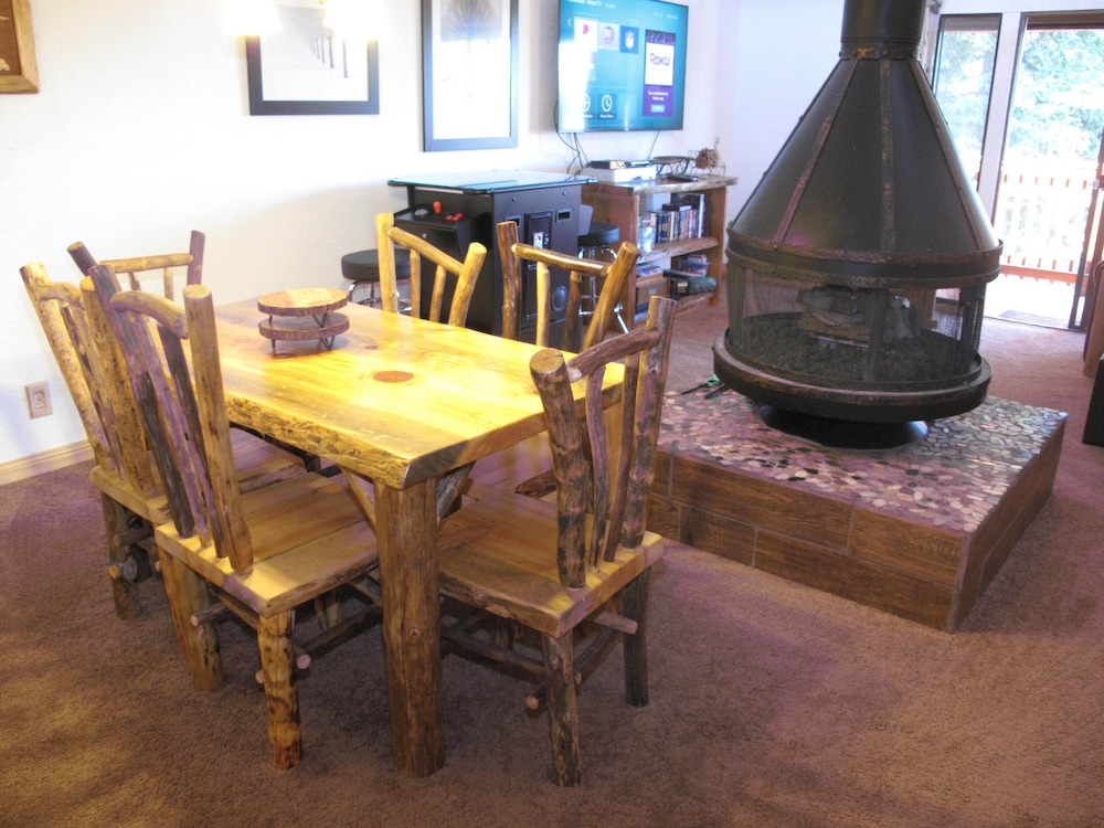 Snow Summit Townhouse Rentals & Sales